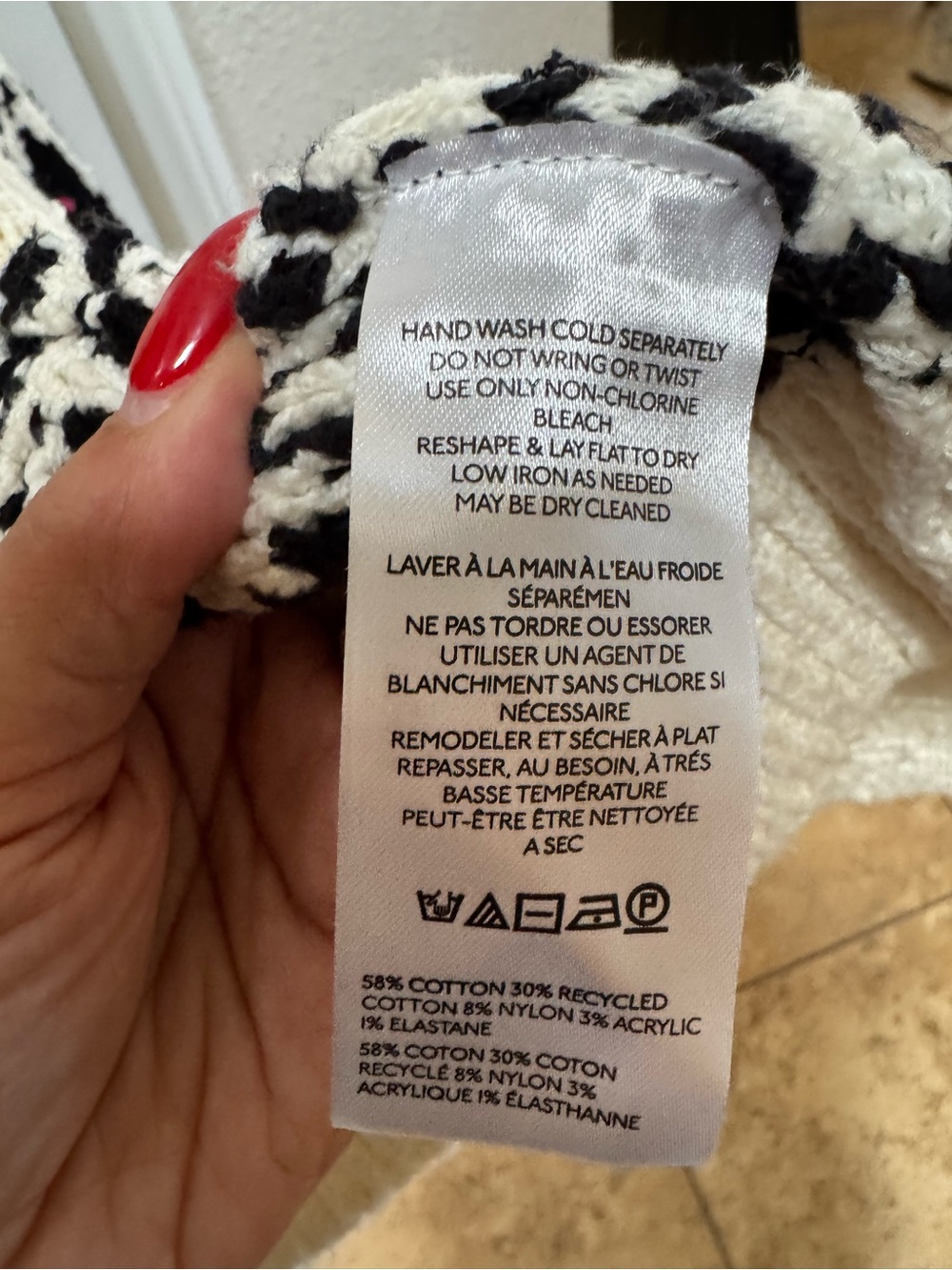 Pilcro Slouchy waves Ivory & Black Star Motif Knit Cardigan - Picture 6 of 10